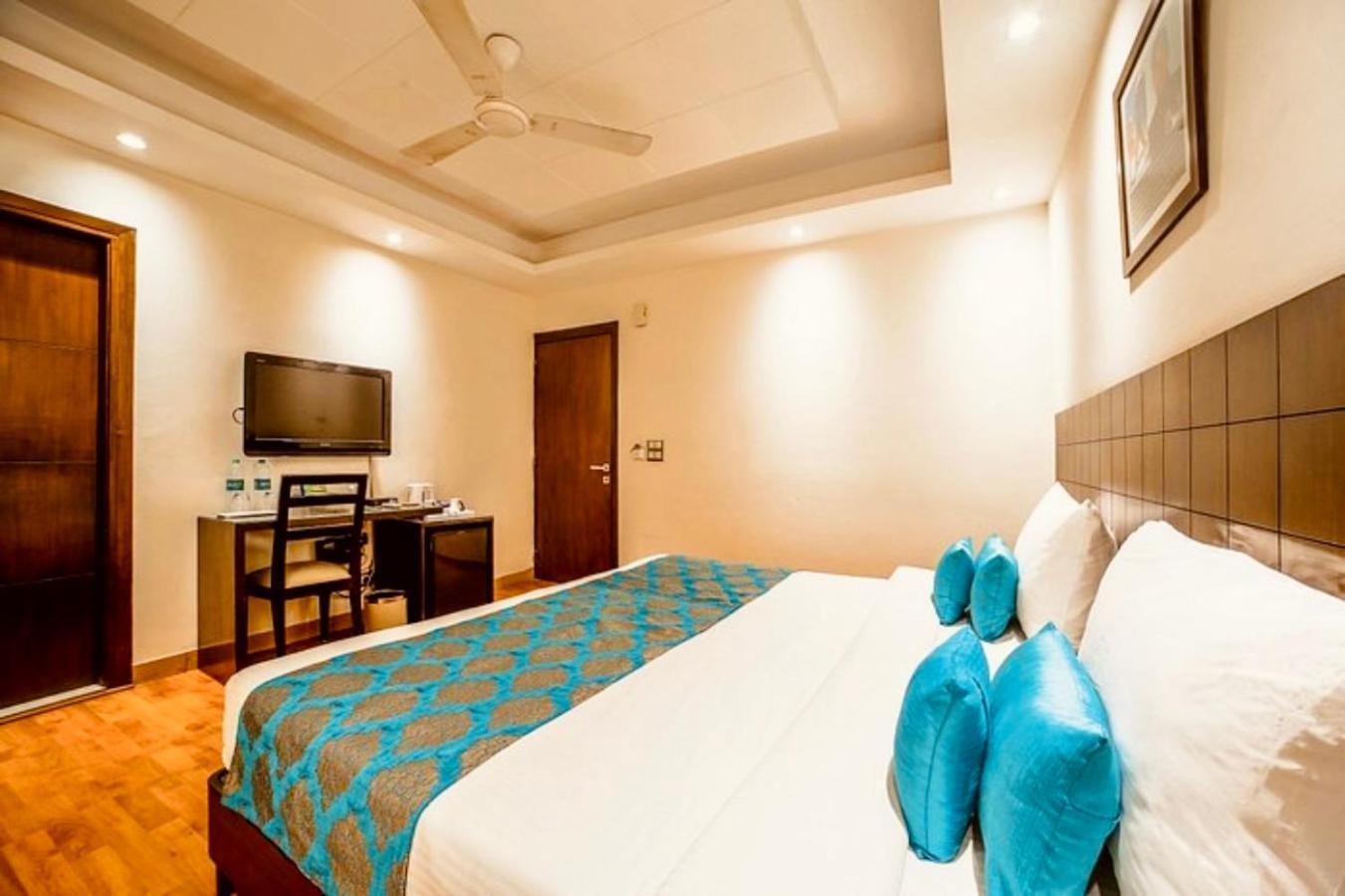 Jmk Bed & Breakfast *